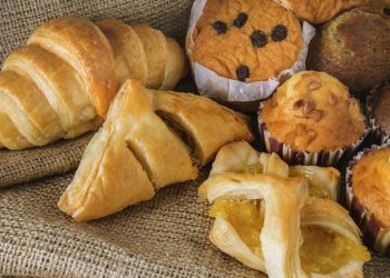 9 Makanan Pemicu Fatty Liver yang Sering Kamu Konsumsi Sehari-hari