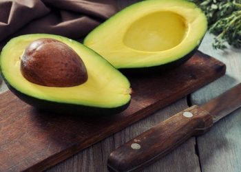 7 Makanan yang Menyediakan Vitamin untuk Otak agar Lebih Cerdas dan Tidak Pikun