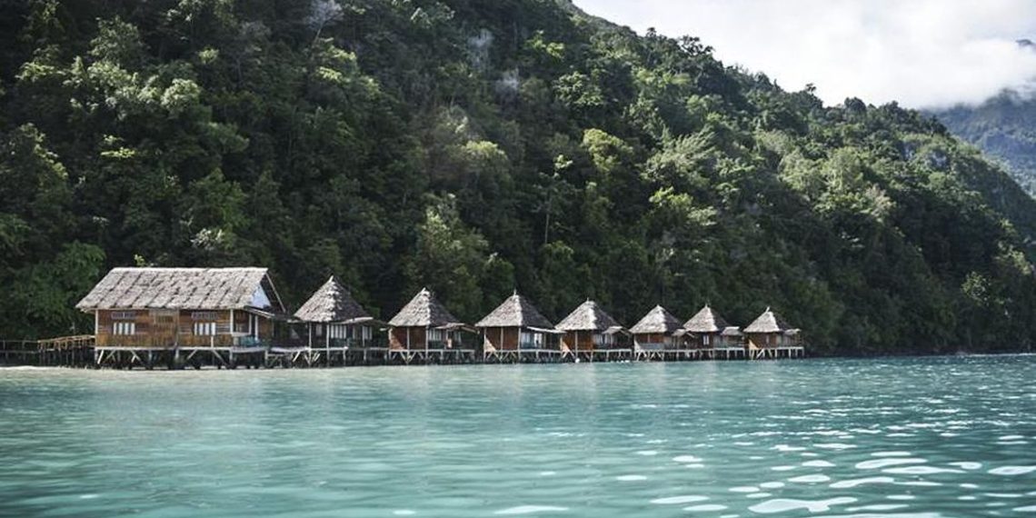 Media Asing Soroti Pantai Surga di RI Tak Terawat Karena Bali