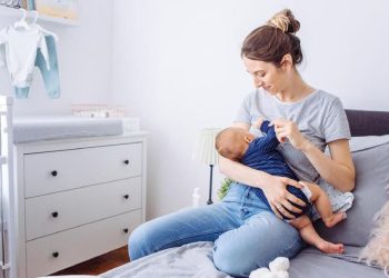 Pengalaman Mom Shaming yang Sering Dihadapi Ibu Menyusui