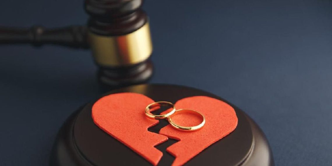 Memahami Cerai Verstek serta Putusan Perceraian Azizah dan Arhan