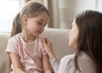 Menjelaskan Huru-hara Politik kepada Anak Secara Sederhana