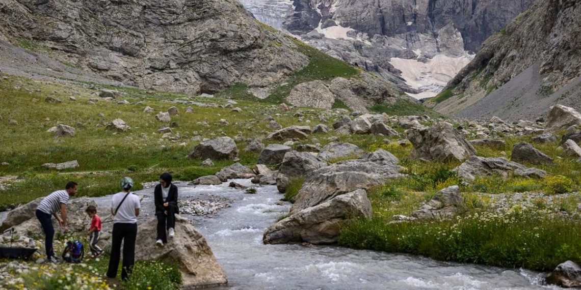 Gletser Turki Menjadi Korban Terbaru Fenomena Neraka Bocor