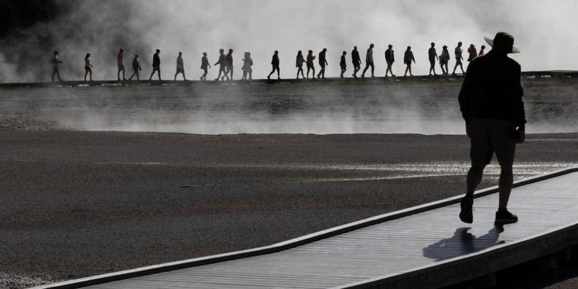 Jalan Sunyi Tanpa Ujung di NYALANG