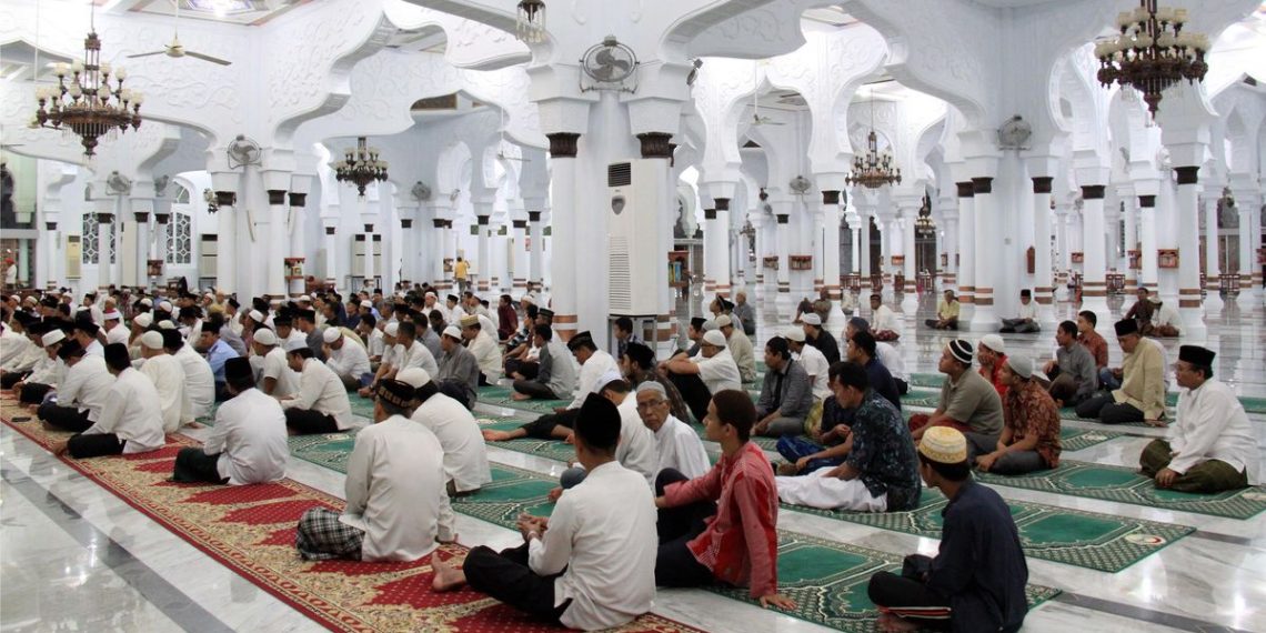 5 Contoh Susunan Acara Maulid Nabi Muhammad dan Kegiatannya