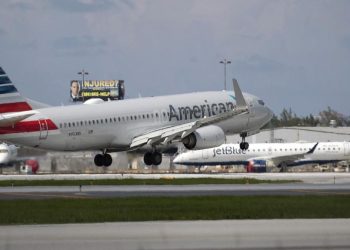 Penumpang Terikat di Kursi Ancaman Bunuh terhadap Awak Kabin