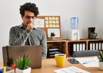 8 Obat Batuk Alami dan Cara Menggunakannya yang Bisa Anda Temukan di Dapur