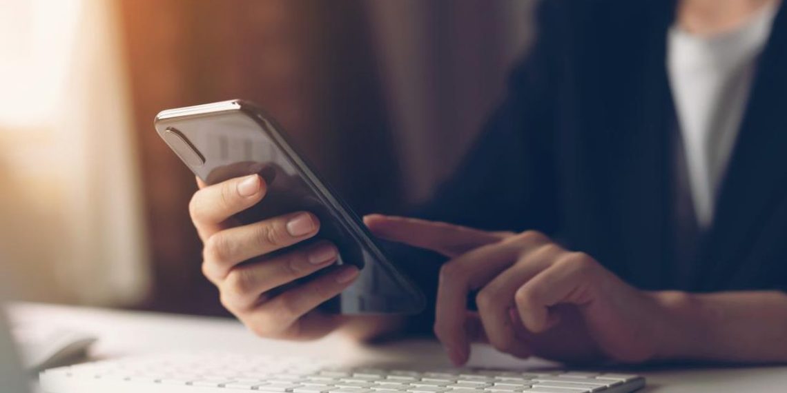 Komentar Lucu Netizen Luar tentang Aksi Demonstrasi DPR