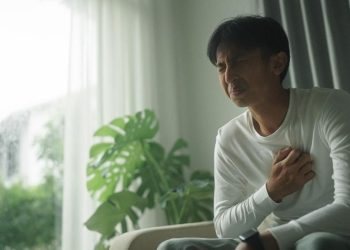 Penyebab Nyeri Dada saat Berolahraga: Asam Lambung hingga Masalah Jantung