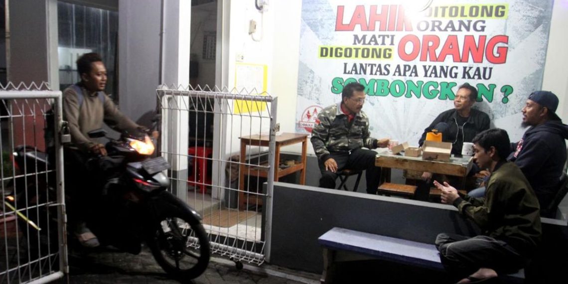 Akronim Siskamling dan Penjelasan serta Fungsinya di Masyarakat