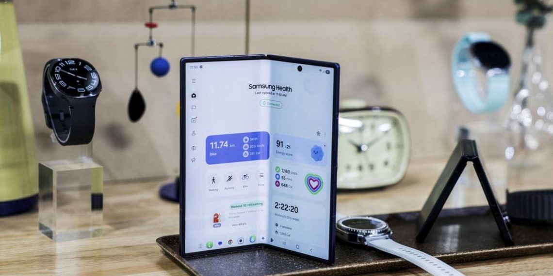 Ketatnya Persaingan Pasar Ponsel Lipat, Siapa yang Mendapatkan Keuntungan?