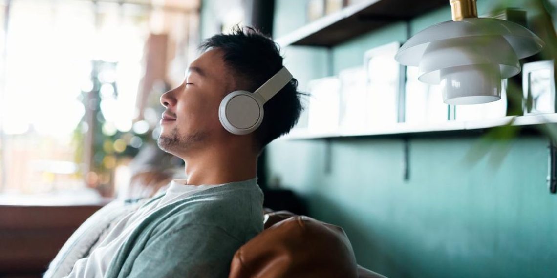 Lirik Lagu Di Ujung Jalan Tanpa Brand dan Domain