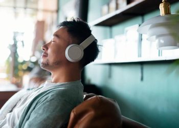 Lirik Lagu Di Ujung Jalan Tanpa Brand dan Domain