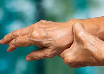 6 Air Rebusan Ampuh Atasi Nyeri Sendi dan Hilangkan Cenat-cenut