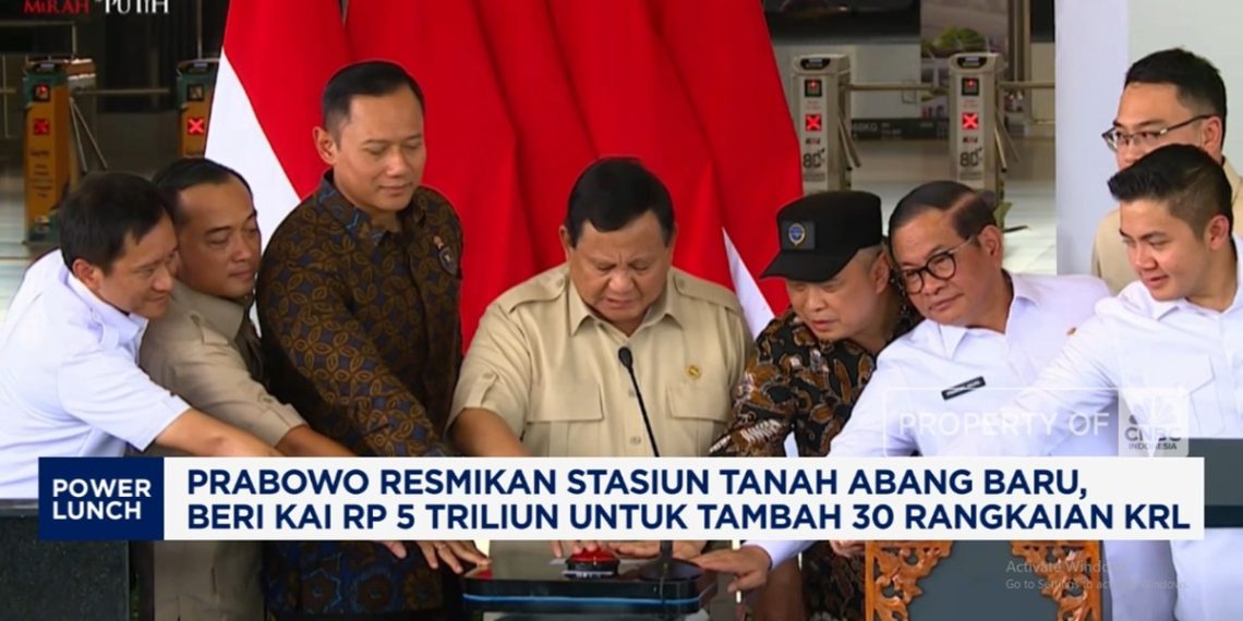 Prabowo Menyetujui Penambahan Gerbong KRL oleh KAI
