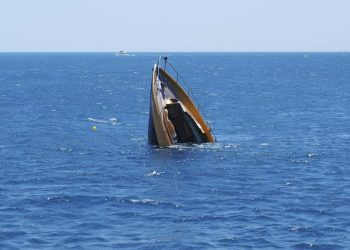 Karamnya Kapal Pinisi, Catatan Merah atas Manajemen Risiko Pariwisata di Indonesia