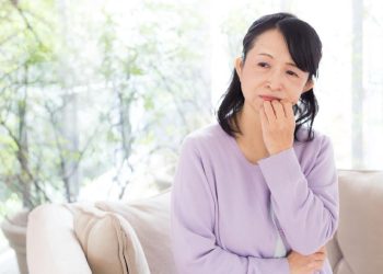 Lansia Enggan Makan? Pahami Bahayanya dan Cara Meningkatkan Nafsu Makan