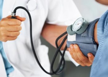 Tidur Konsisten Setiap Malam Dapat Membantu Menurunkan Tekanan Darah