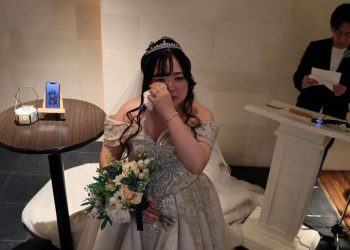 Wanita Jepang Menikahi Pasangan Kecerdasan Buatan Impiannya