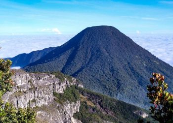 Tombol Panik Dapat Digunakan di Surya Kencana untuk Panggil Petugas Pendaki