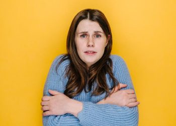 Hipotermia Dapat Menyebabkan Sensasi Panas Palsu, Simak Penjelasannya