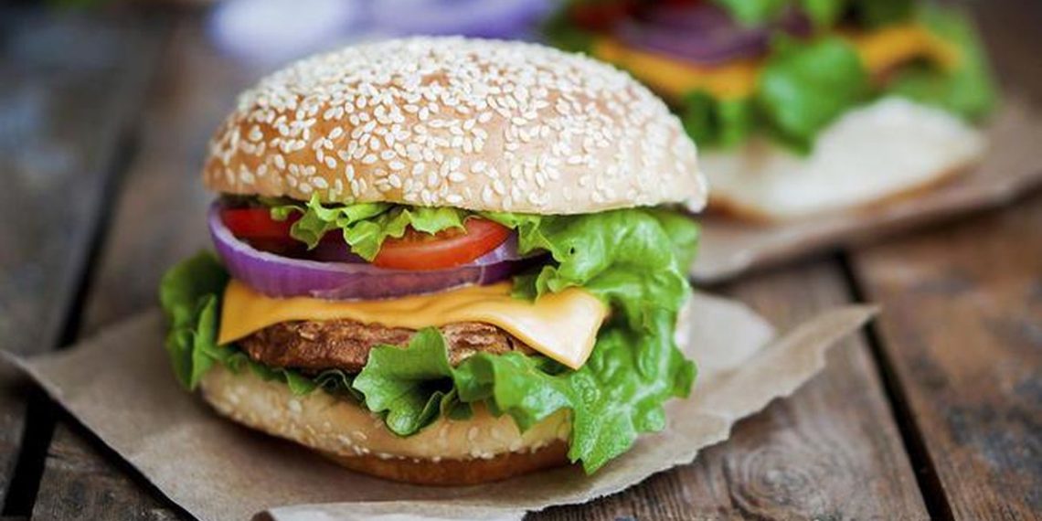 Tutup Warung Makan di Singapura Bagikan Resep Gratis