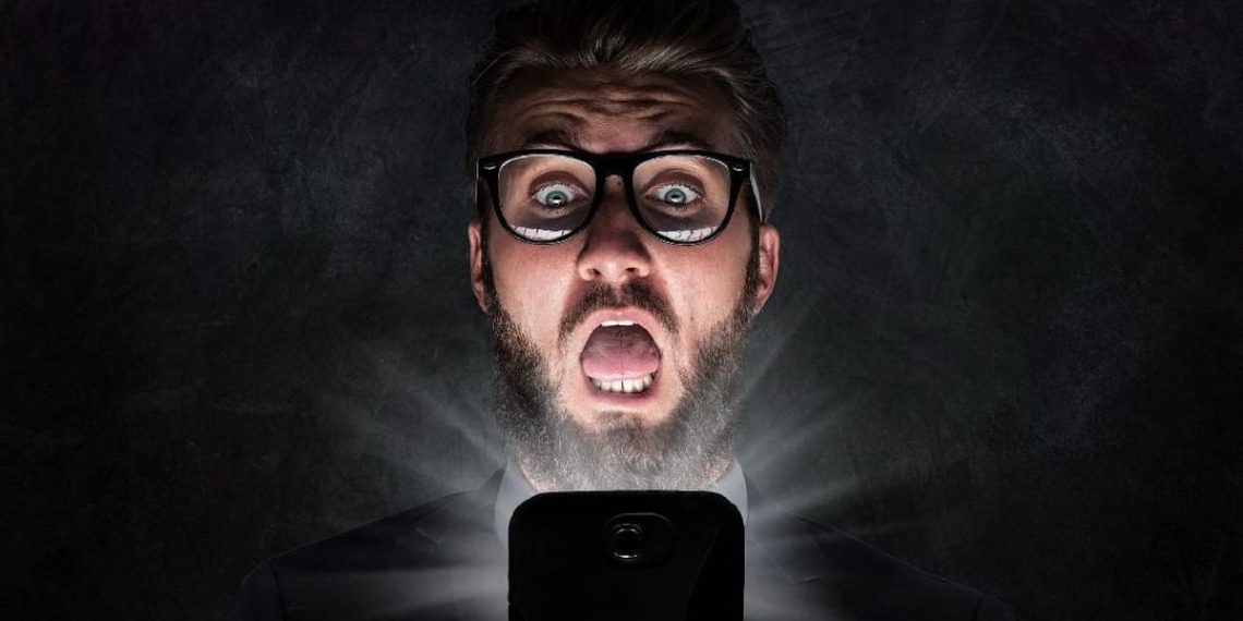 3 Kebiasaan Penyebab Mata Silinder dan Cara Mengenali Pemicunya