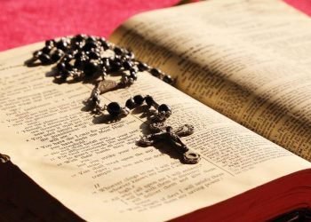 Ayat Alkitab untuk Menguatkan Diri dan Meningkatkan Motivasi Hidup