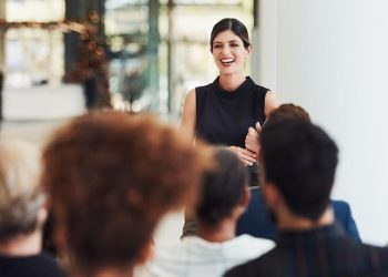 7 Aktivitas Perempuan dengan Kecerdasan Emosional Tinggi