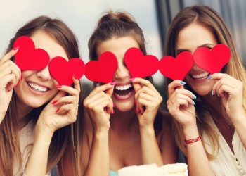 50 Ucapan Hari Valentine untuk Sahabat yang Menyentuh dan Berkesan