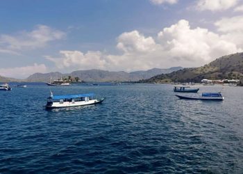 Protes Pelaku Wisata Terhadap Kebijakan Penutupan Pelayaran di Labuan Bajo