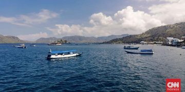 Protes Pelaku Wisata Terhadap Kebijakan Penutupan Pelayaran di Labuan Bajo