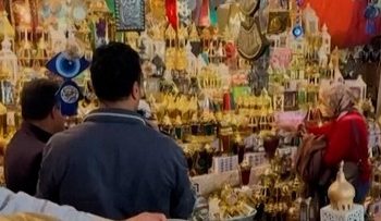 Lampu Khas Ramadhan Memeriahkan Kota-kota di Timur Tengah